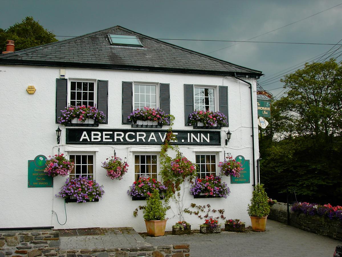 The Abercrave Inn Abercraf ภายนอก รูปภาพ